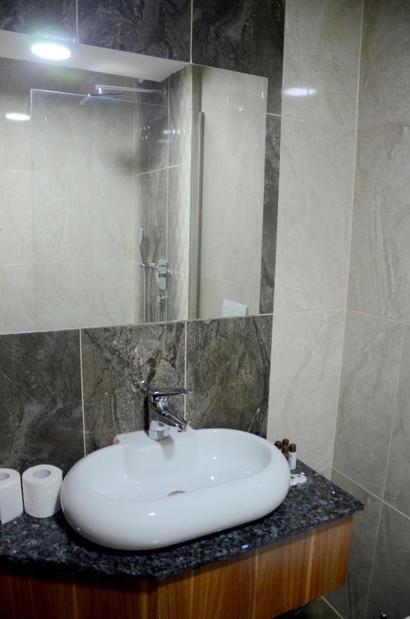 Hotel Imperial สตรูกา ภายนอก รูปภาพ